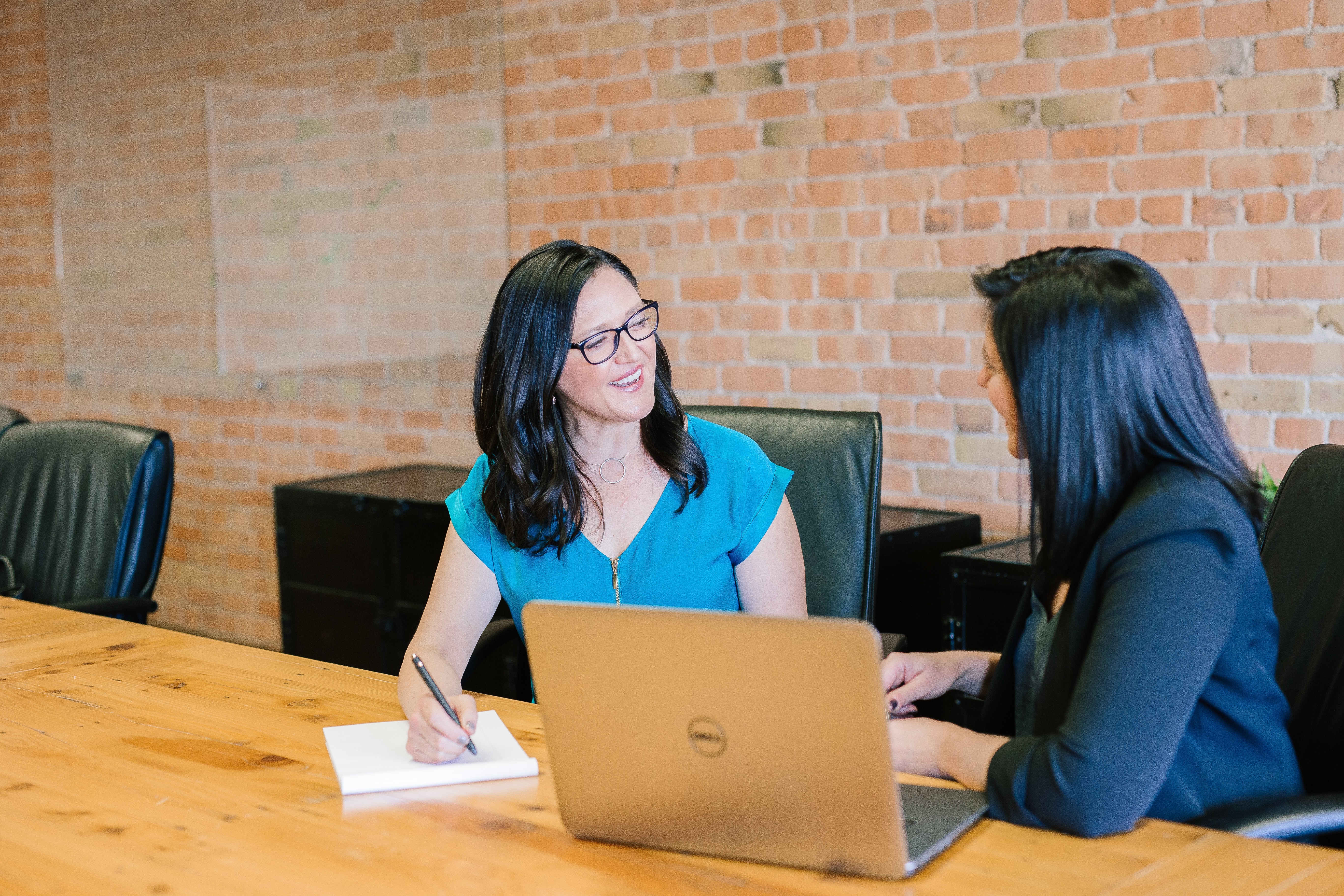 Coaching Service Image: One woman coaching another